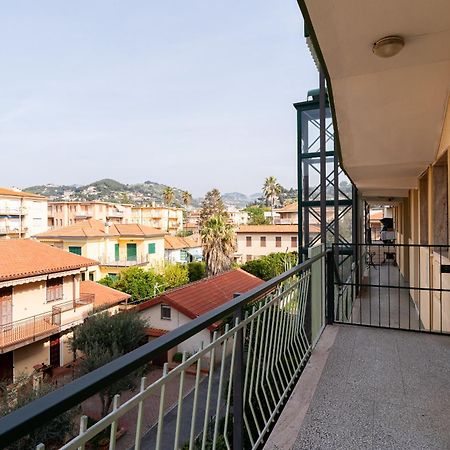 Casa Silvia - Central - Terrace - Wifi Бордигера Экстерьер фото