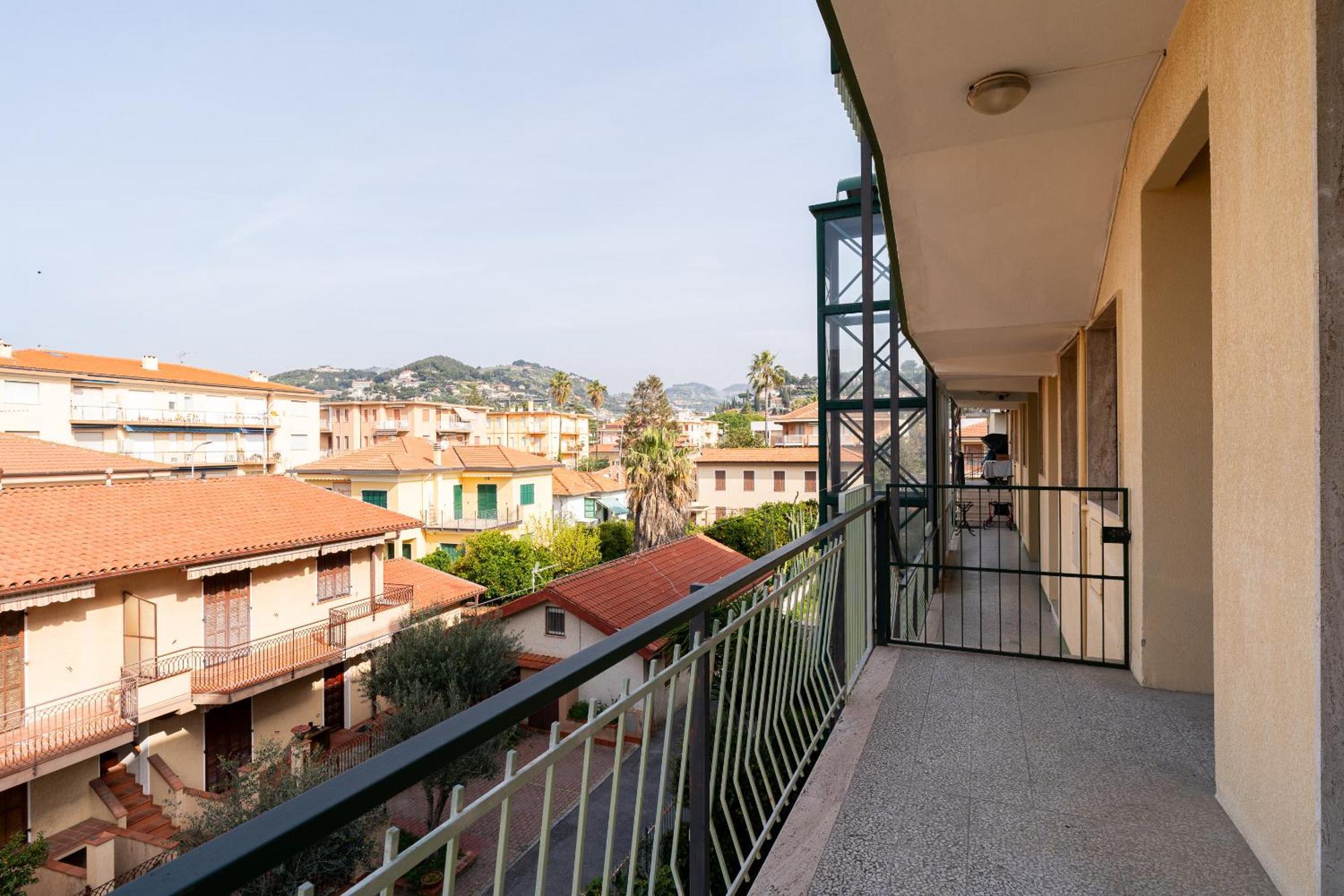 Casa Silvia - Central - Terrace - Wifi Бордигера Экстерьер фото