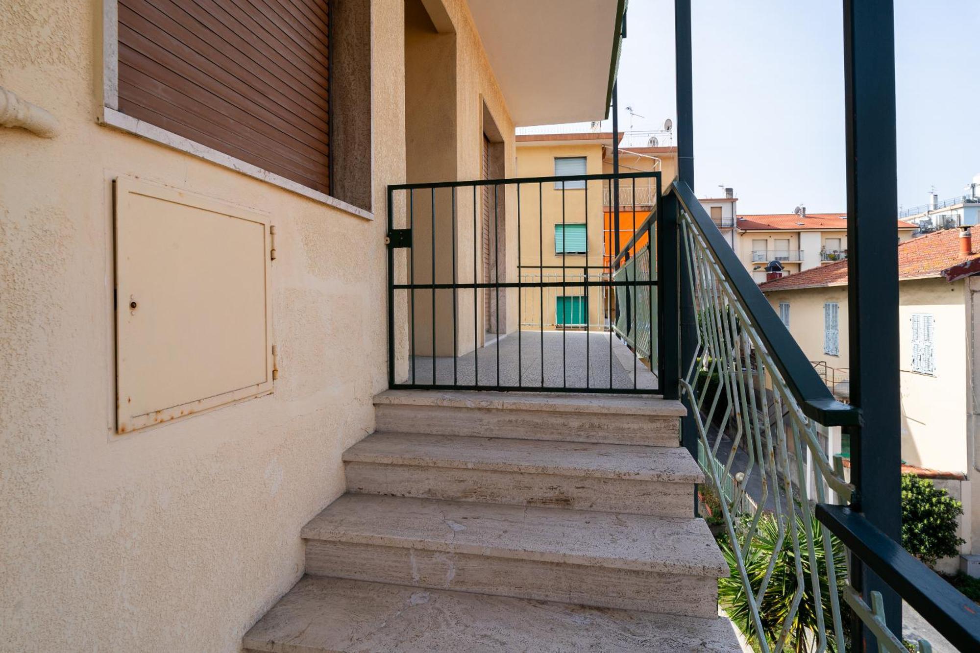 Casa Silvia - Central - Terrace - Wifi Бордигера Экстерьер фото