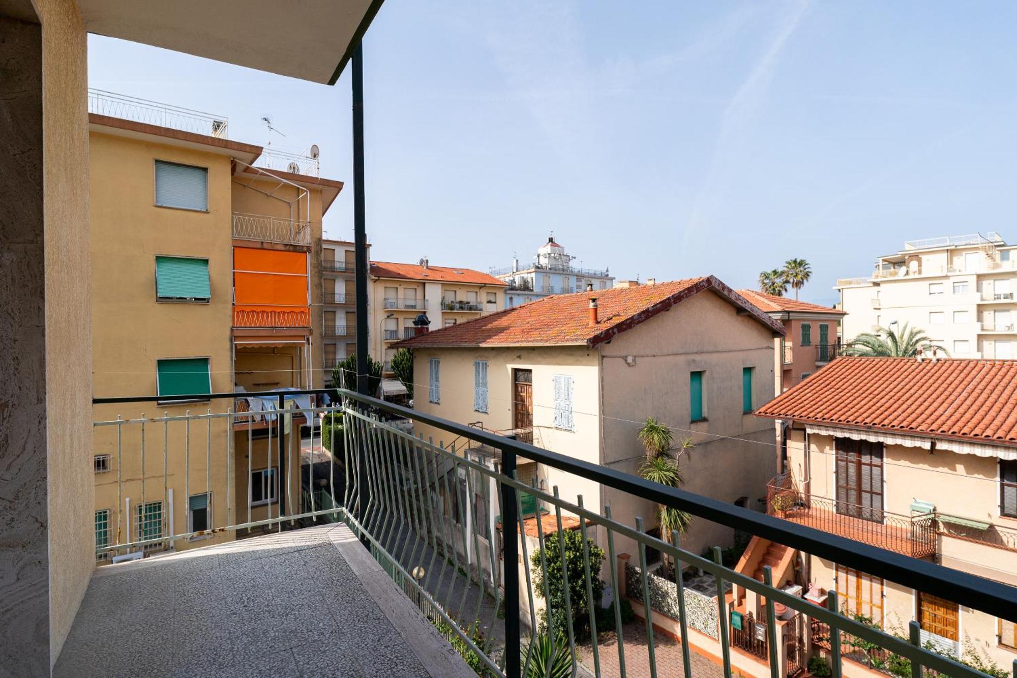 Casa Silvia - Central - Terrace - Wifi Бордигера Экстерьер фото